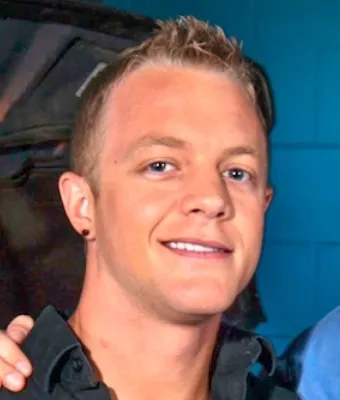 Photo HD Adam Ridge - 1