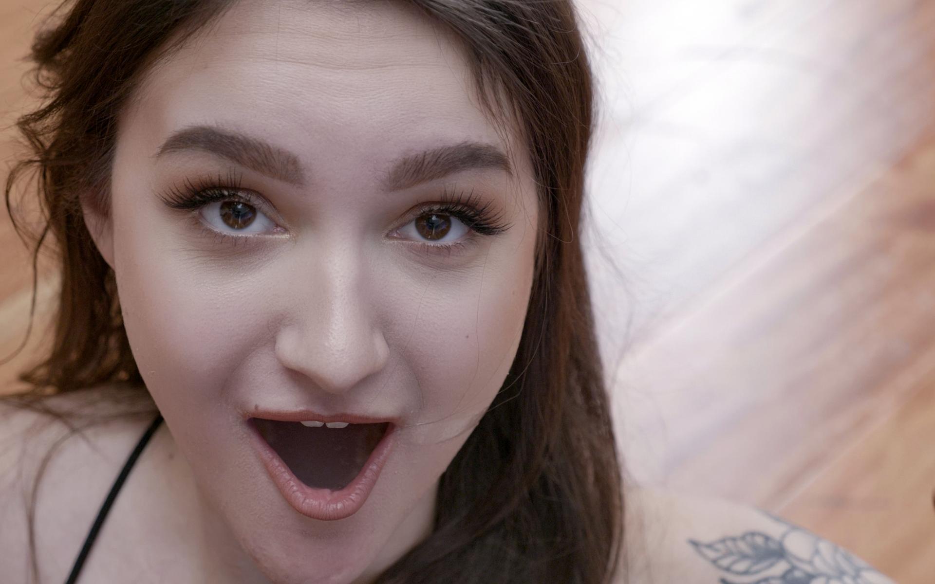 Alisa Horakova #2 - Interview before Bukkake