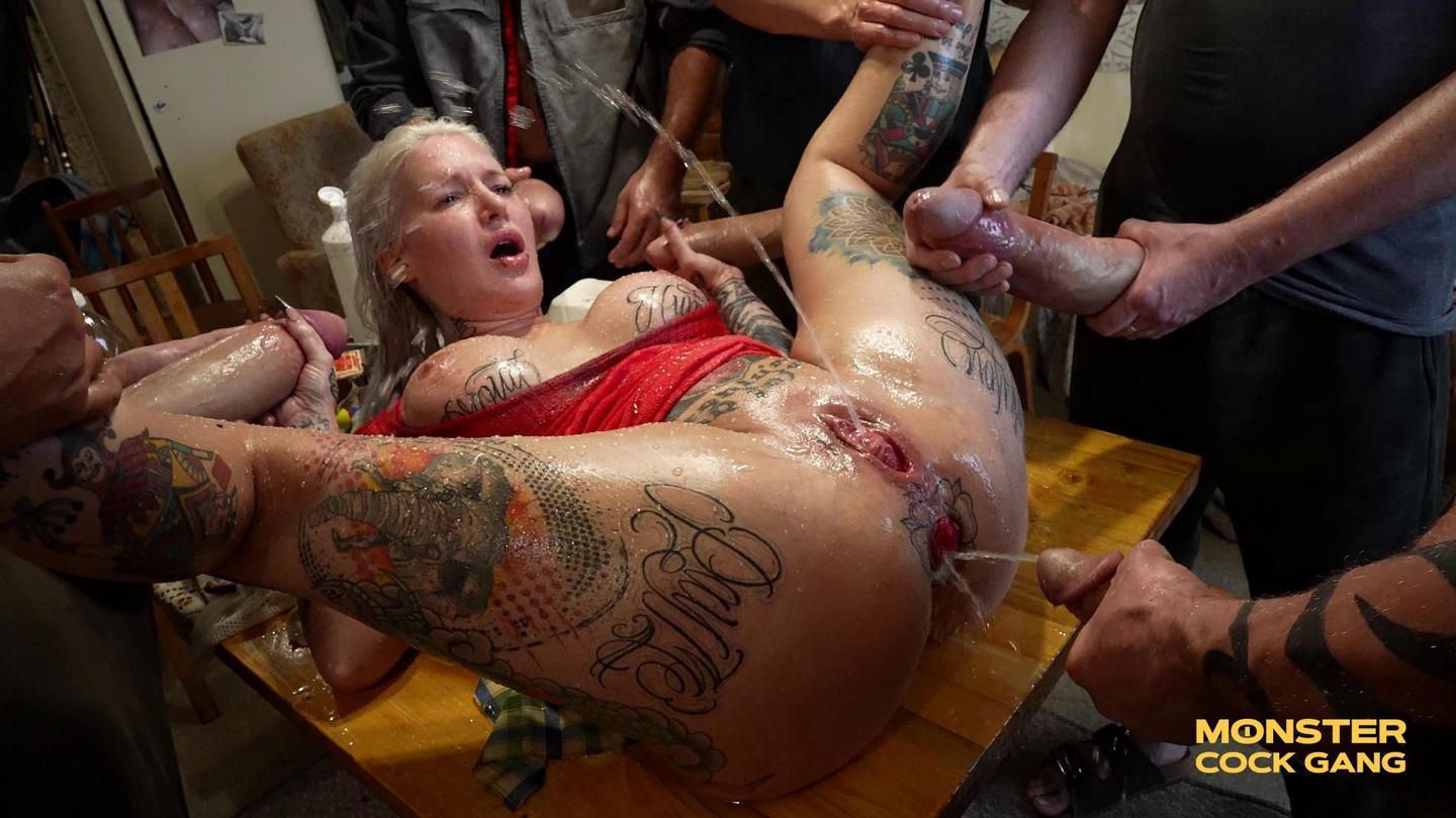 Anal Squirt For Five Dicks