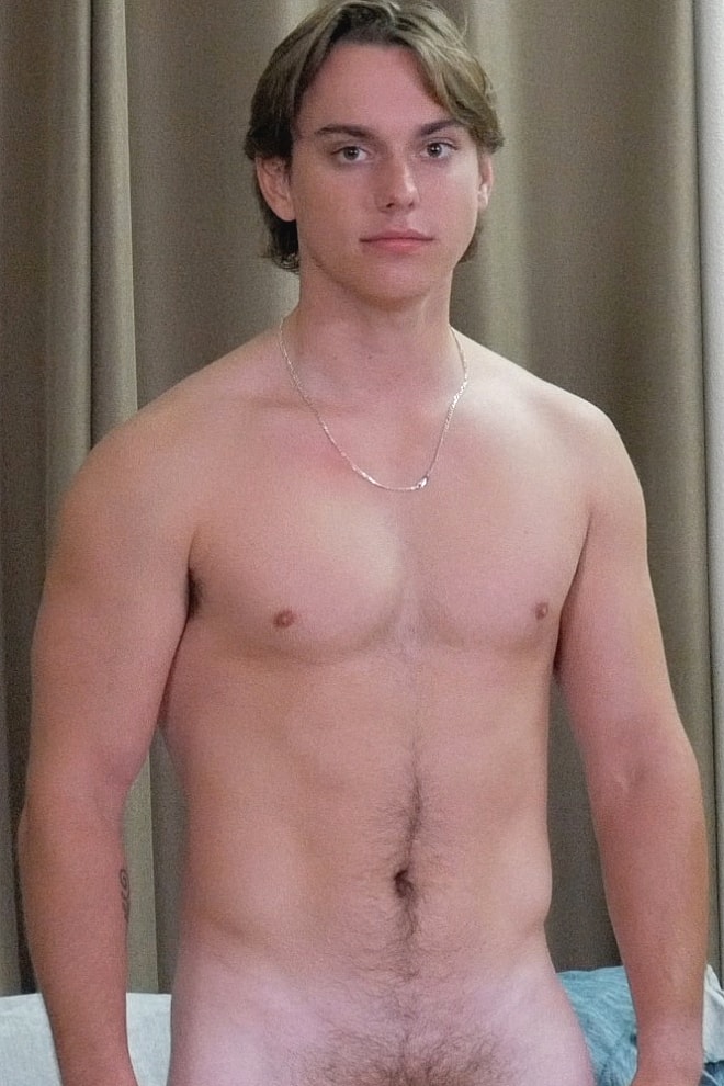 Rich Channel Masturbation