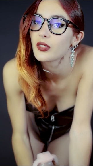 Photo HD Mistress Elis Euryale - 2