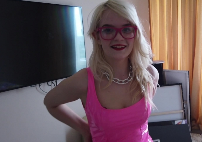 Spinner Blonde Fresh Face Coraline Pov Pussy Licking Little Pink Dress