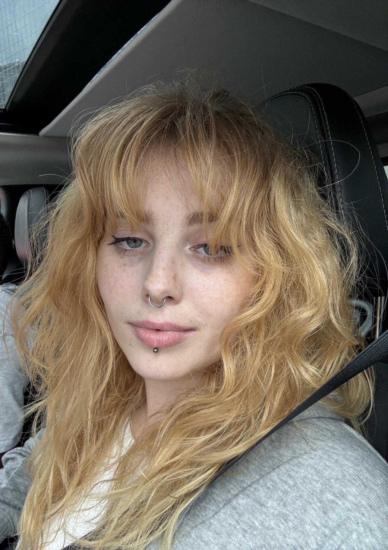 Photo HD Lucy Foxx - 1