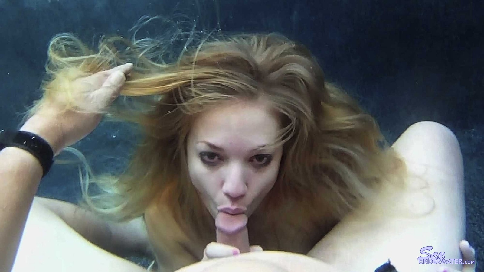 Hailey Gold Gropecam Blow Job