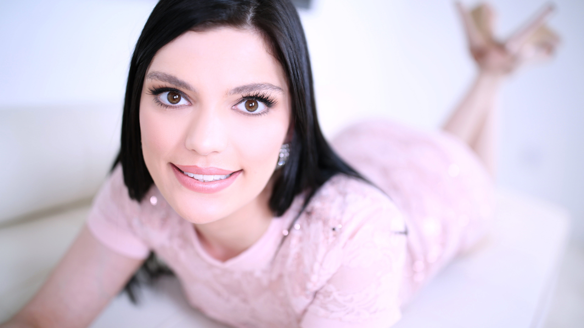 Amateur Allure Introduces Sadie Blake to Suck, Get Fucked and Swallow Sticky Semen