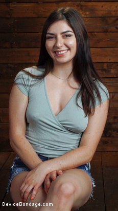 Photo HD Keira Croft - 9