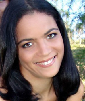 Cintia Hadisch Gape anal