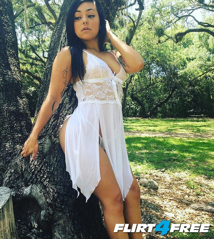 Ellie Ecstasy Lesbien