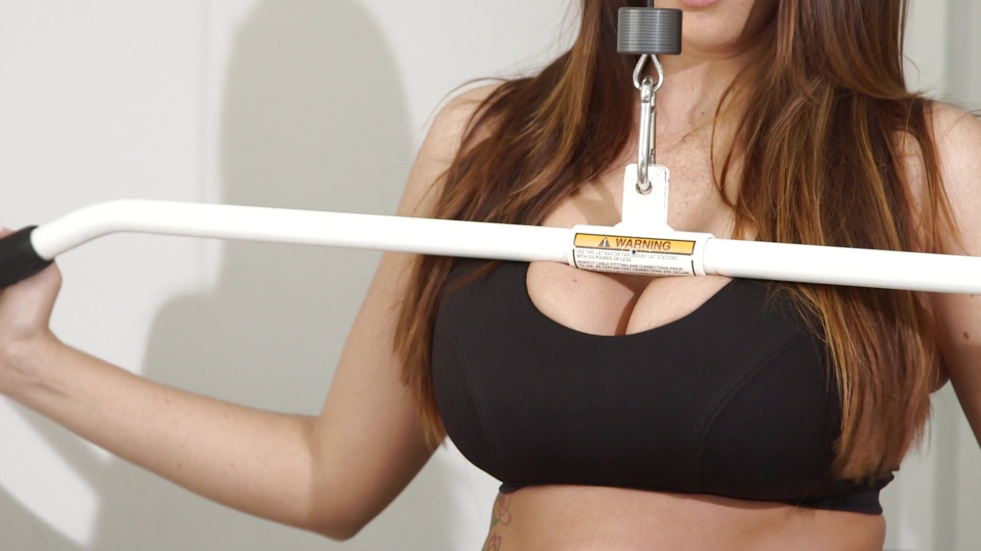 Her breasts need to be free!