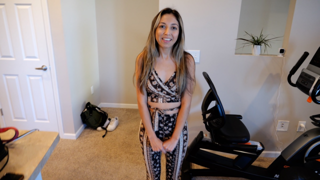Ellcee's Mesmerizing Massage