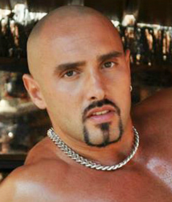 Bryan Da Ferro Fisting