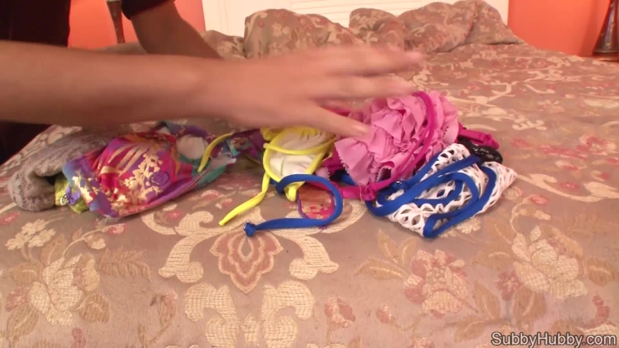 Esmi's Cum Eating Bitch Boys Part 1