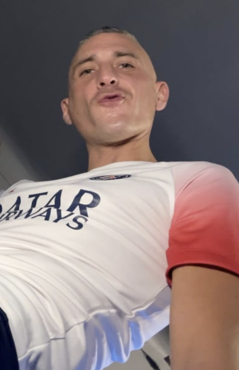 Lascar Bonhomme Facial