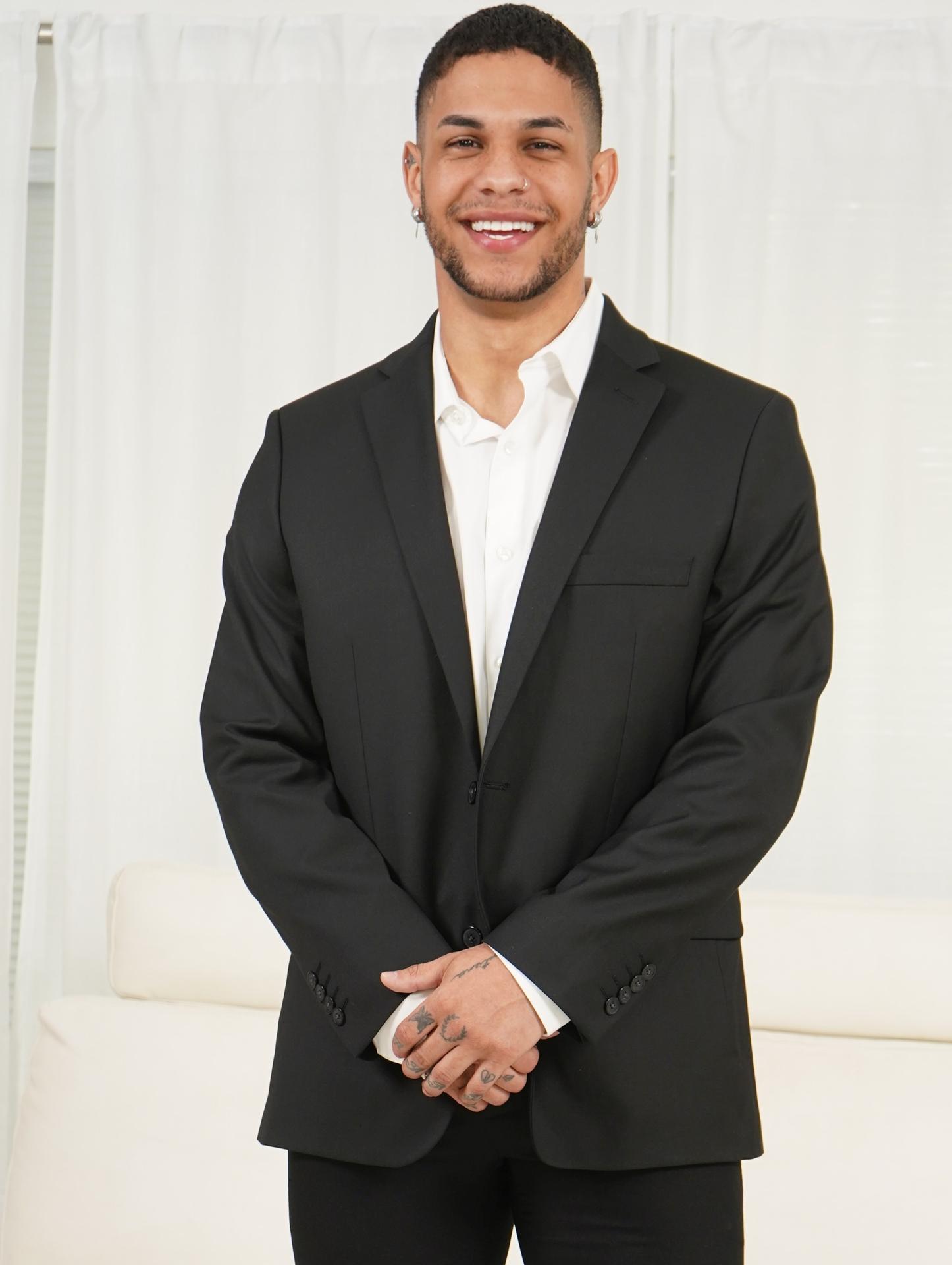 Mike OxSmall Fessée