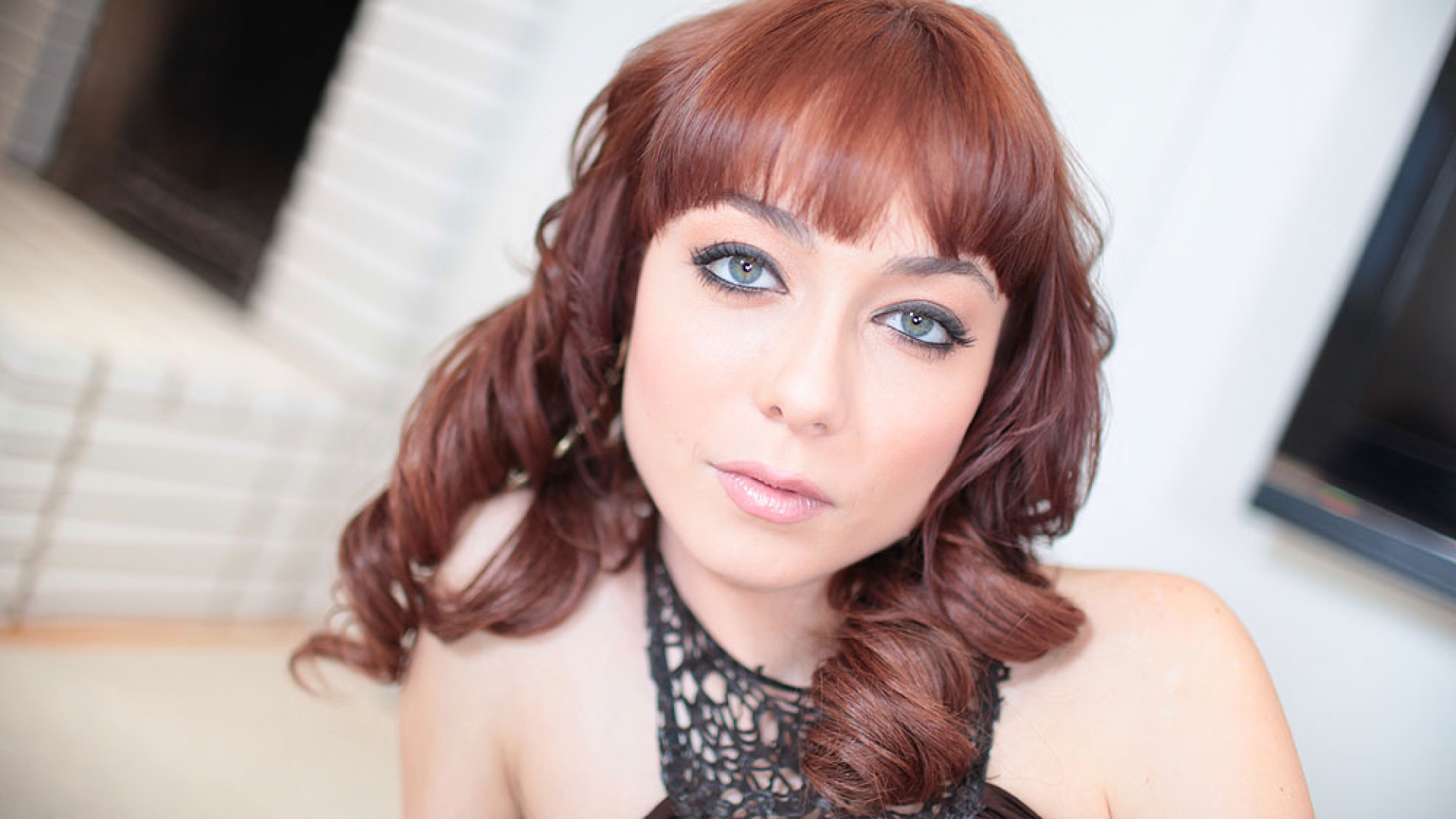 Zoe Voss Returns to Suck More Cock, Fuck and Eat a Cum Facial