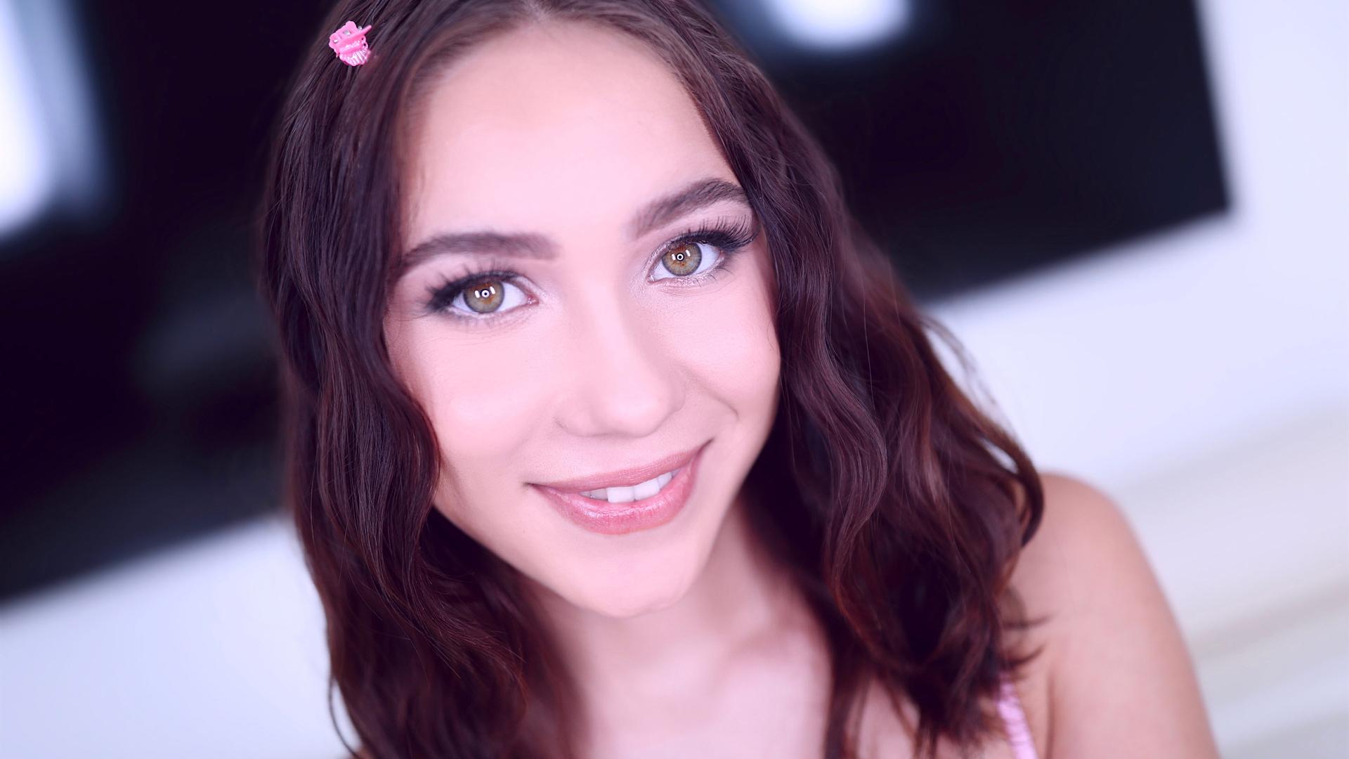 Introducing Mia River: Innocent Cutie's First Amateur Allure Audition