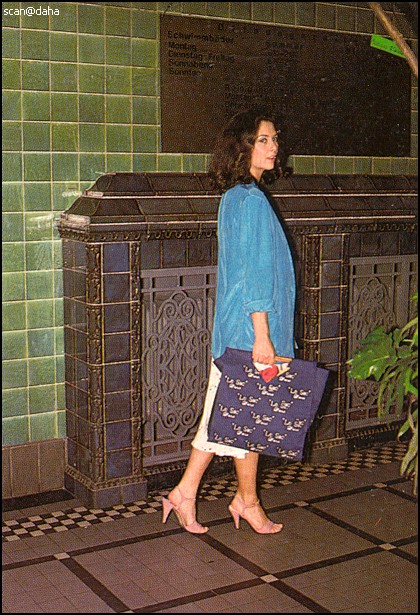 Photo HD Christine Black - 1