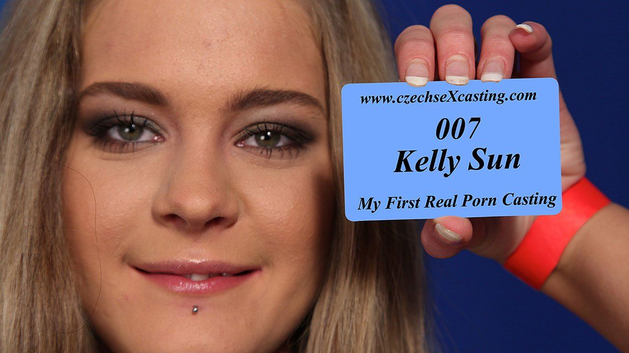 Kelly First Real Porn Casting