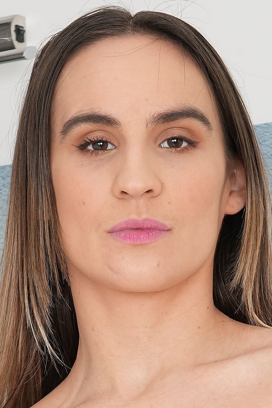 Photo HD Gigi Max - 10