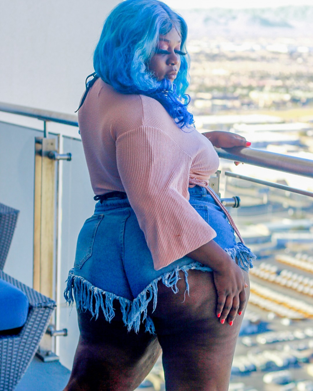 Juicy Dimpless Interracial