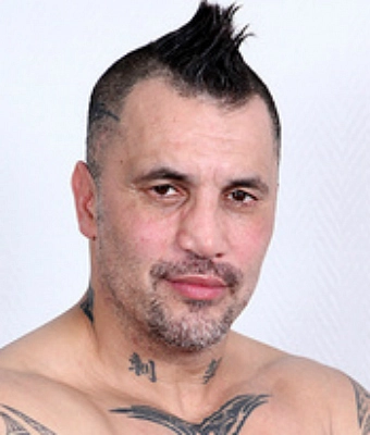 Reda Semlahen Fessée