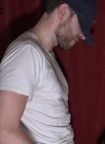 Domi Juteur Gorge profonde