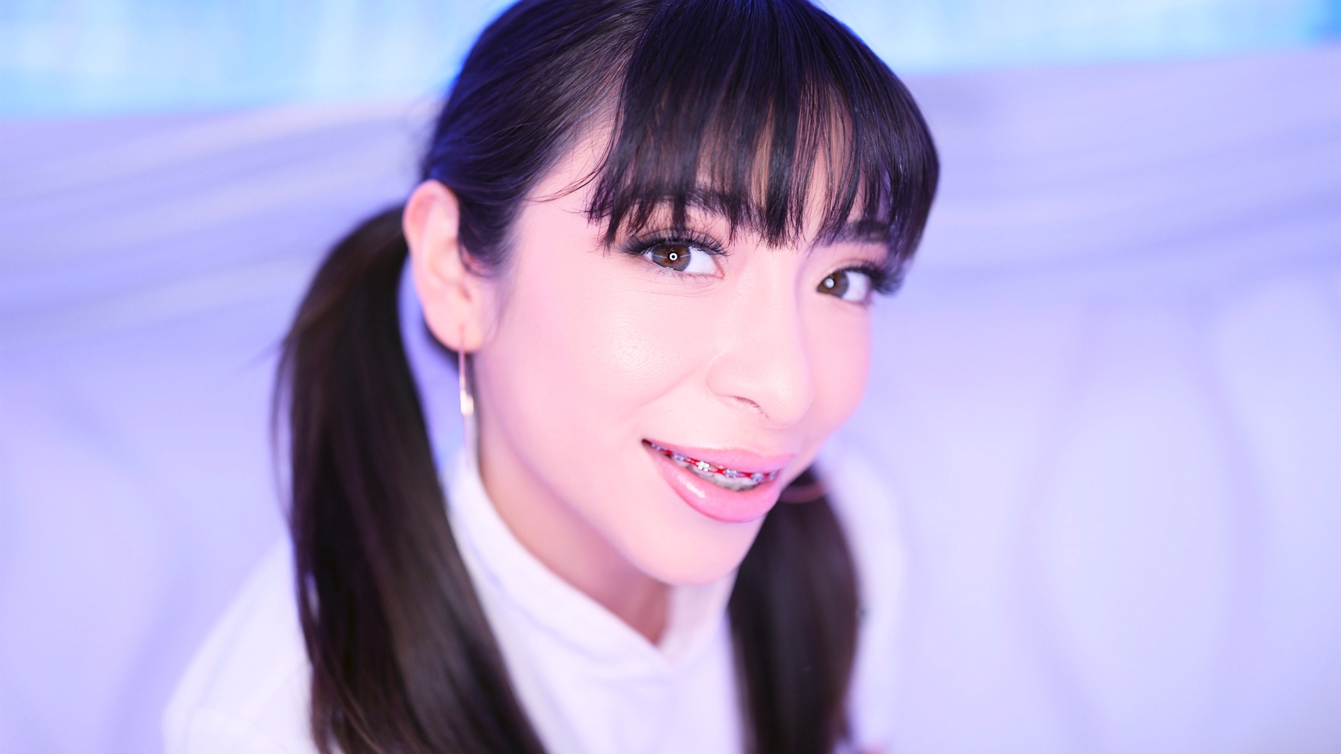 Swallow Salon Welcomes Amber Summer, Adorable Brunette with a Mouthful of Braces Sucks Out the Cum