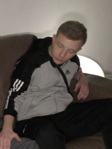 Artur Waldemar Hung Young Brit