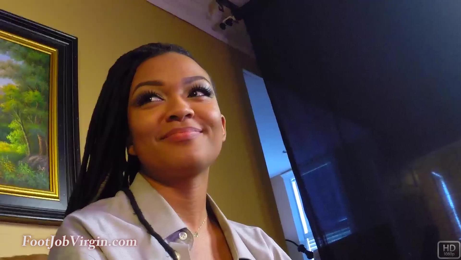 Naomi Loses Footjob Virginity!