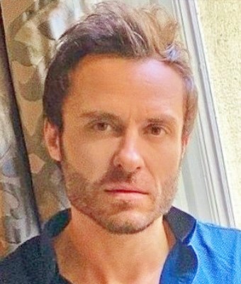 Thomas Sullivan Squirt