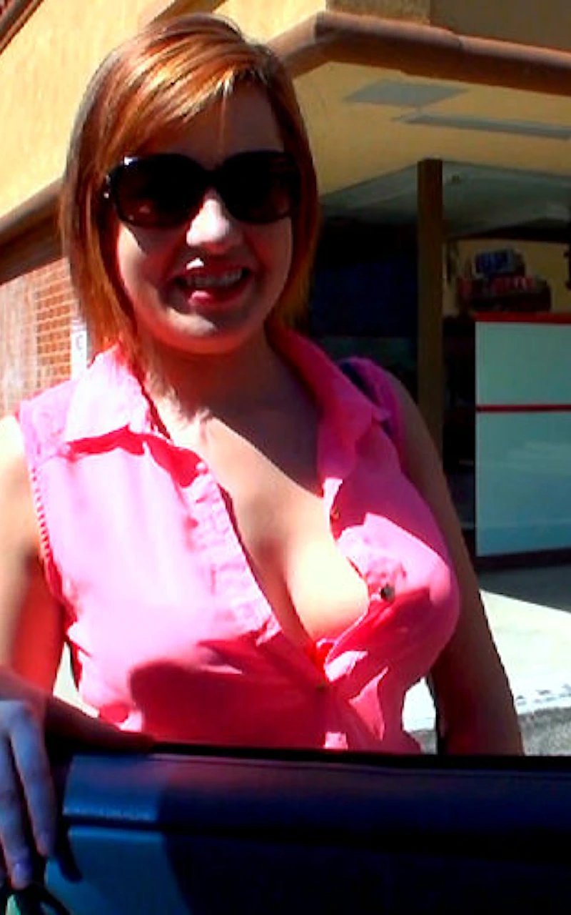 Sasha Casey Gorge profonde