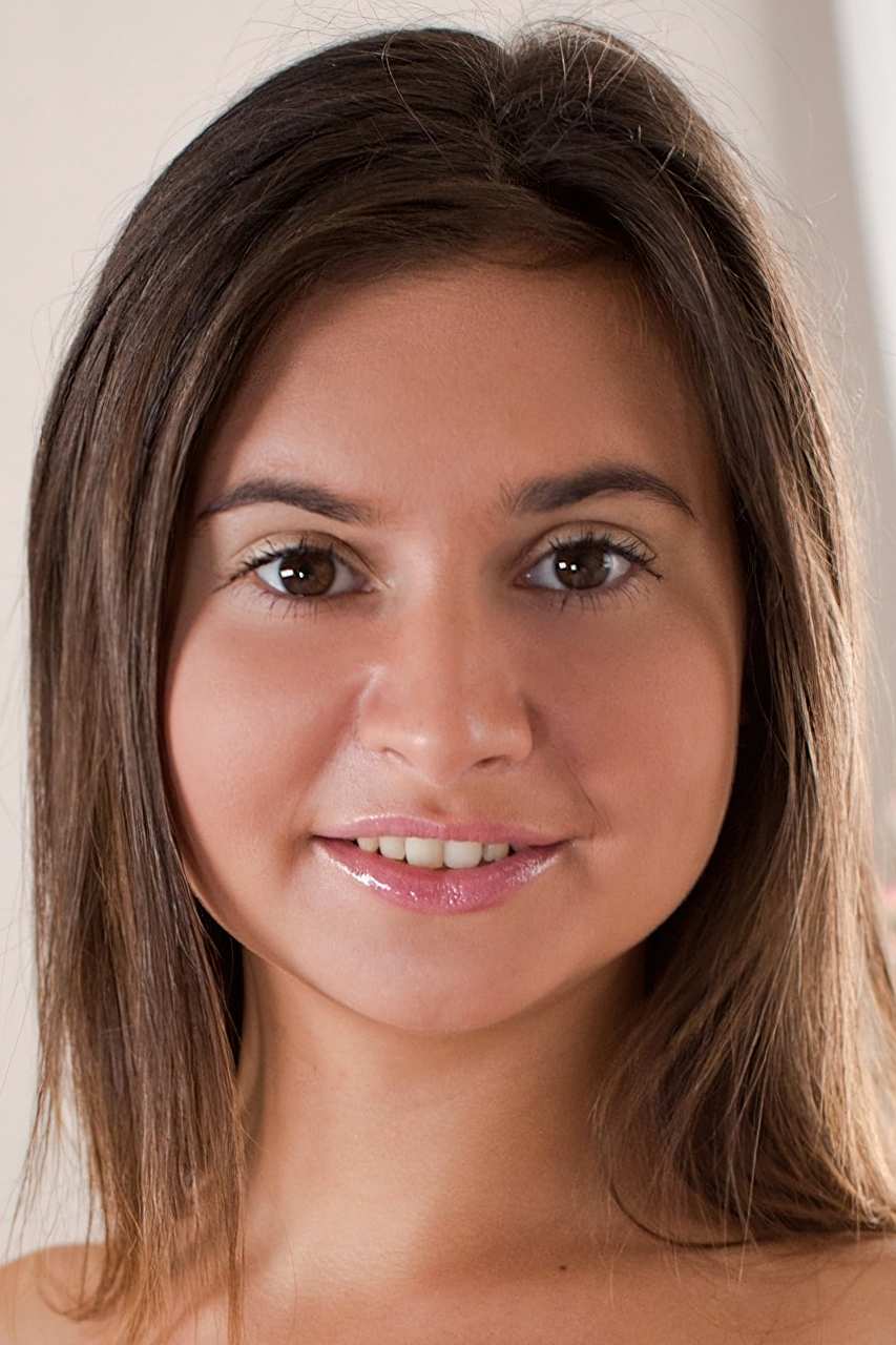 Photo HD Vika Volkova - 1