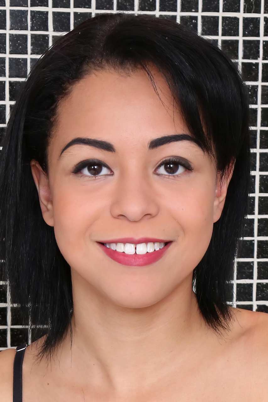 Polly Petrova Fisting