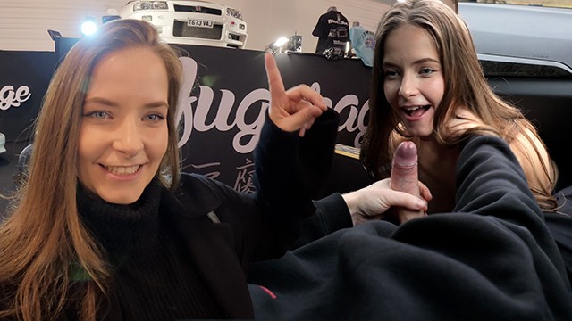 Vlog from Germany - I get a HUGE facial after the Essen Motor Show