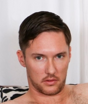 Mac Reynolds Grooby Girls