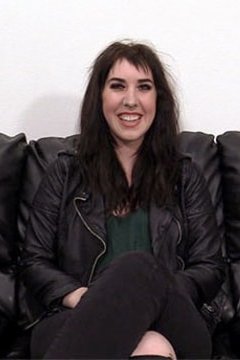 Sylvia Reign Fessée