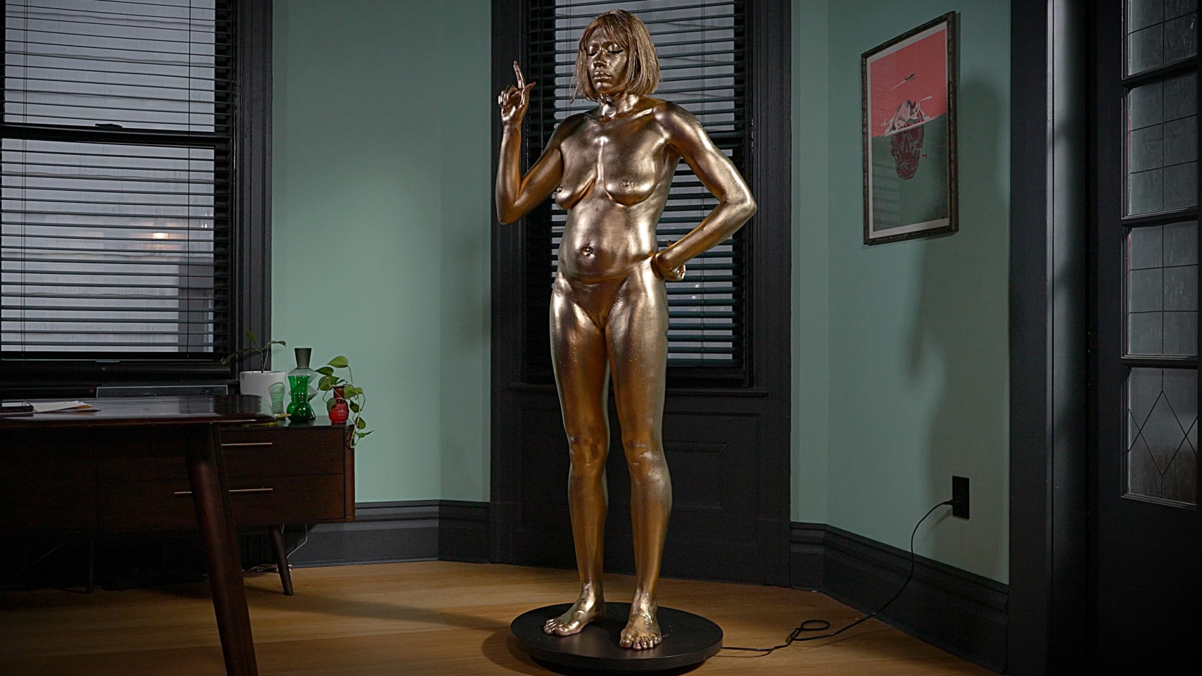 The Golden Dildo Of Ms Midas