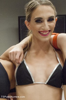 Photo HD Kelly Klaymour - 5