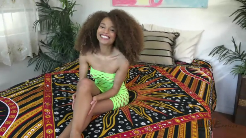 Cecilia Lion - Interview