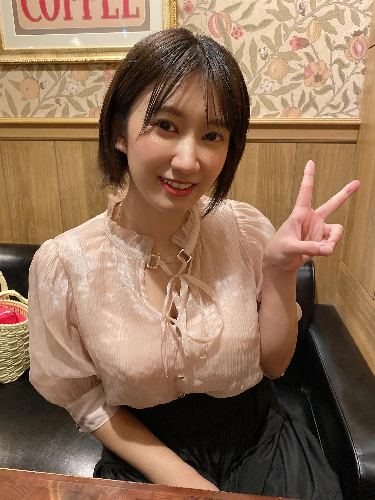 Photo HD Momo Minami - 2