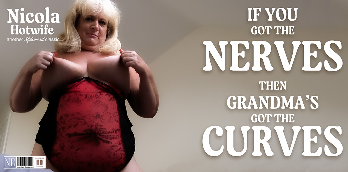 British, curvy grandma Nicola Hotwife loves to masturbate at home in bed when she's alone