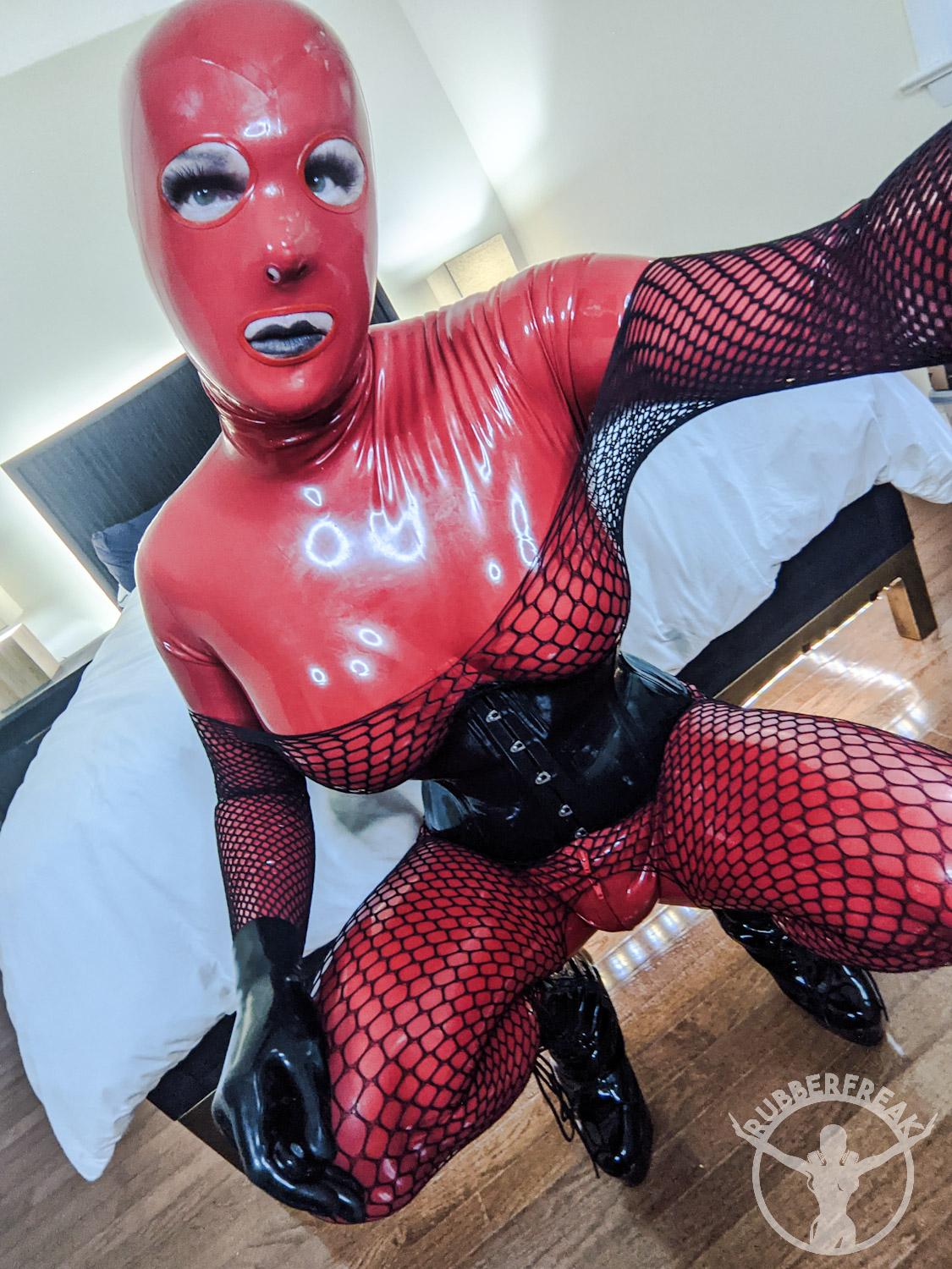 Photo HD Rubberfreak - 5