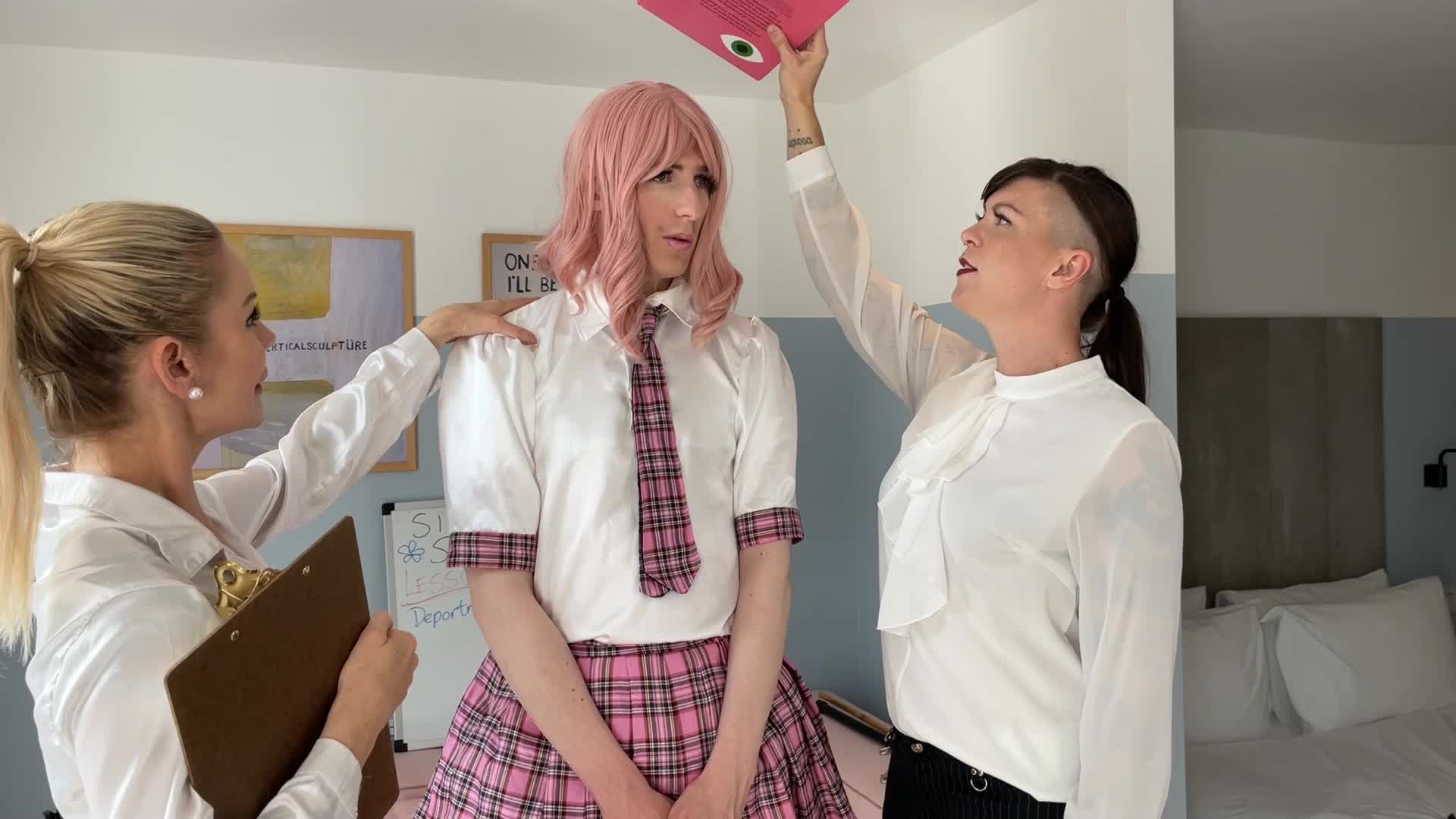 Sissy School : Lesson 3 : Deportment