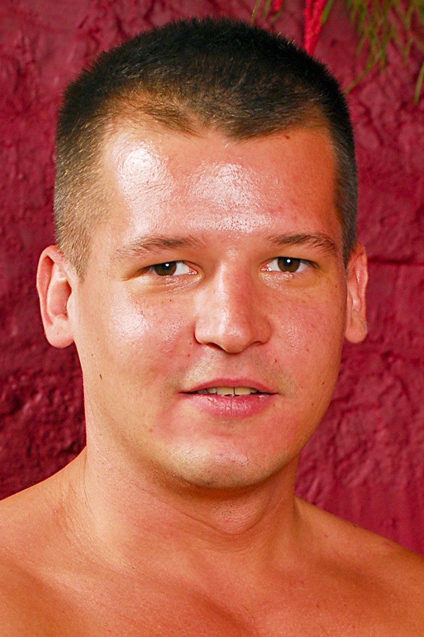 Brad Russel Creampie