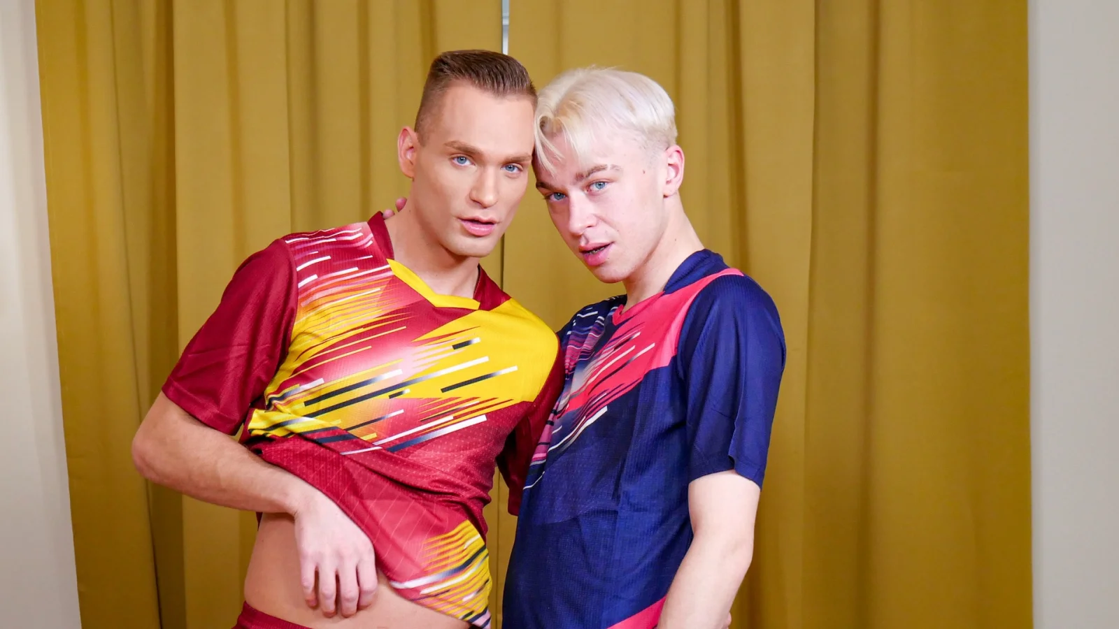 Horny Twinks