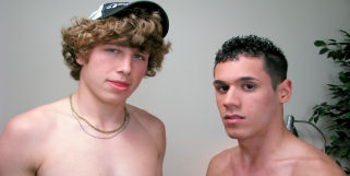 Gay Guy Helps Straight Guy Get Off