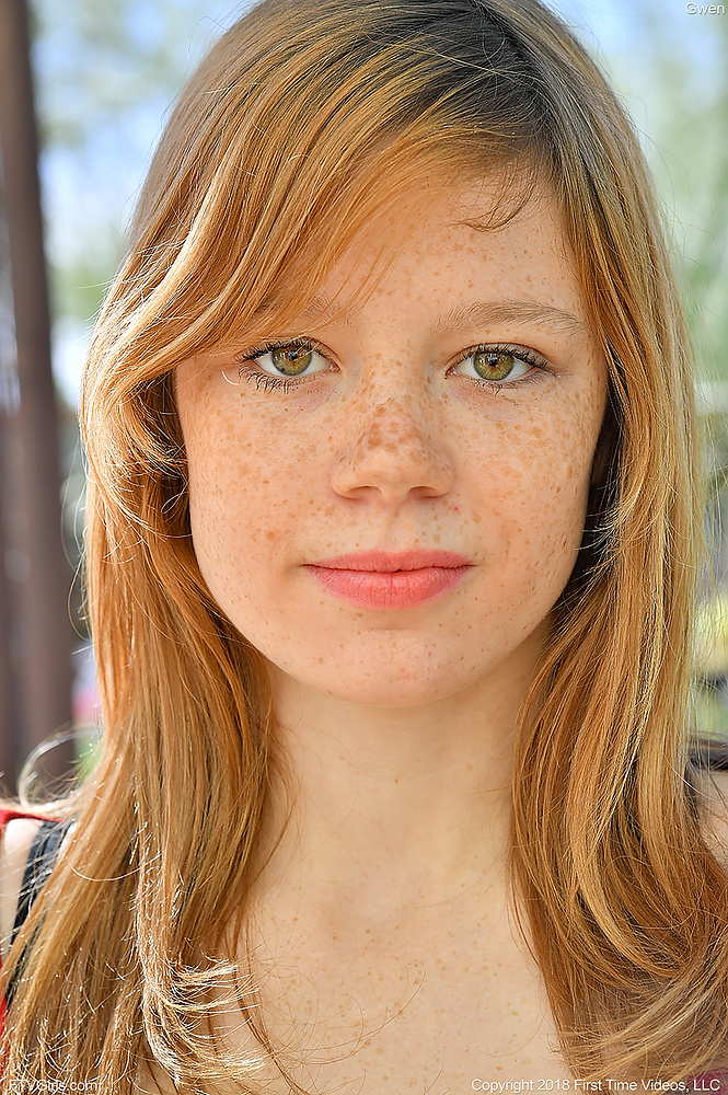 Photo HD Mia Collins - 3