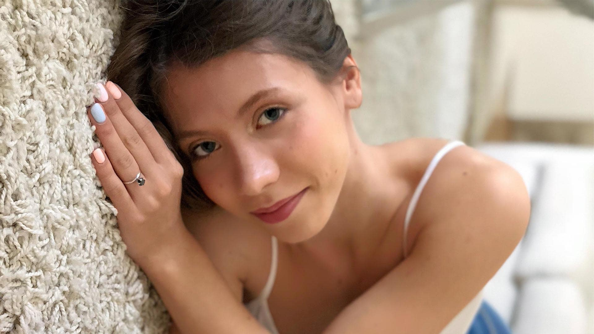 Stefanie Moon: Blowjob