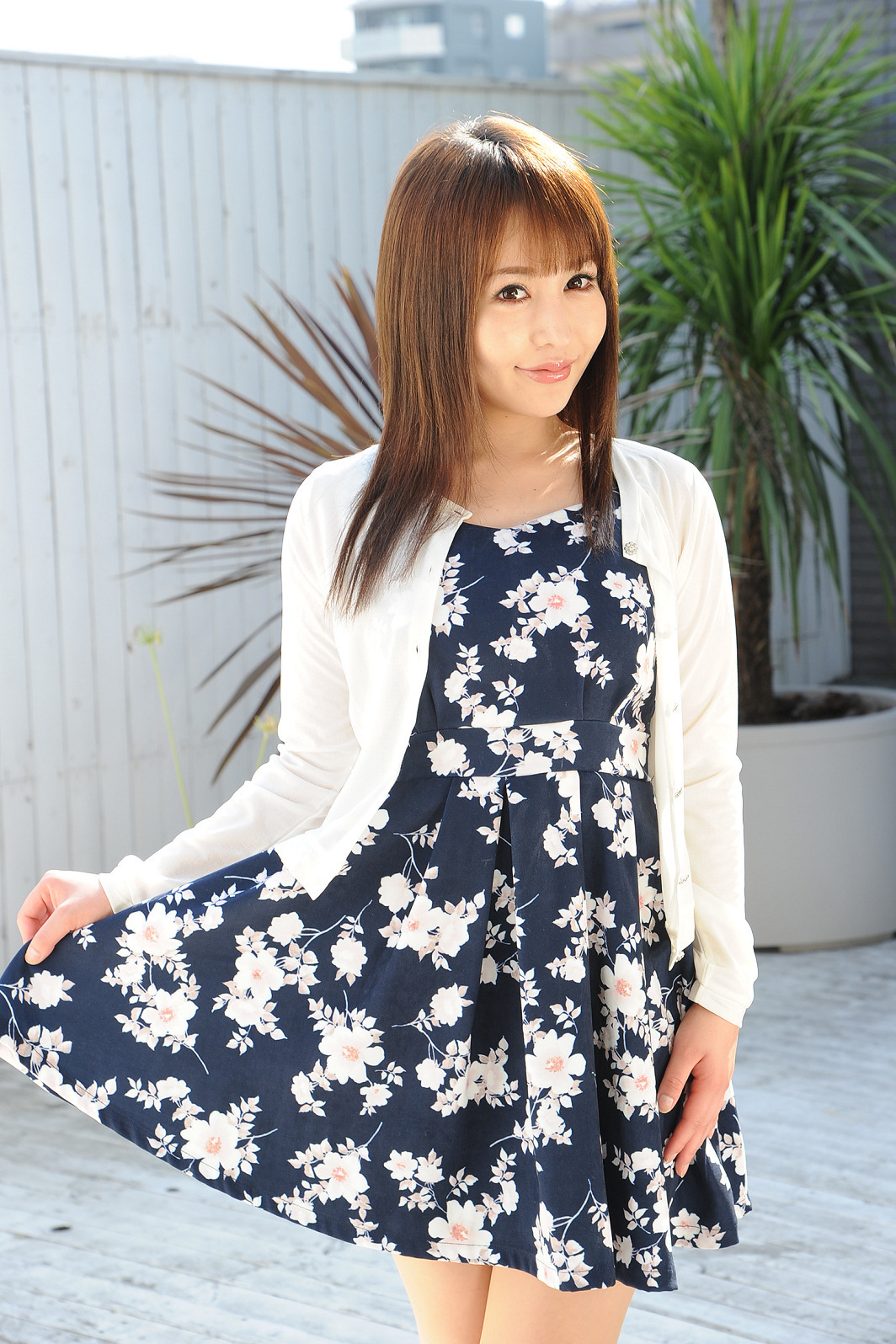 Nozomi Kashiwagi Fessée