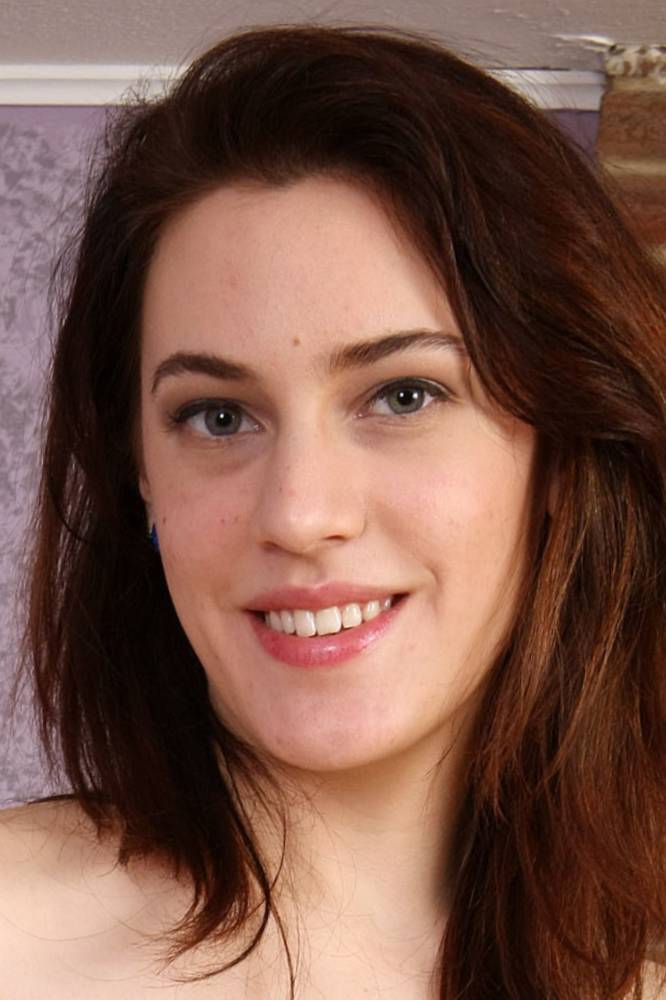 Photo HD Alice Hodges - 6